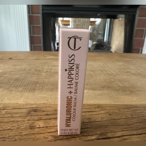 NEW IN BOX Charlotte Tilbury Hyaluronic Hapikiss Cokor Balm ~ Crystal Happikiss - Picture 8 of 13